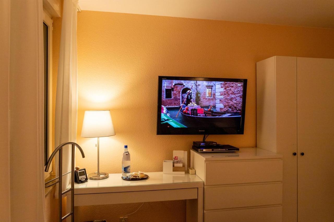 Bit-City Studio Und Appartement Битбург Экстерьер фото